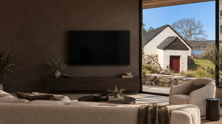 Duntroon — Room concept with a wall-mounted TV and a view inspired by Duntroon Dairy.